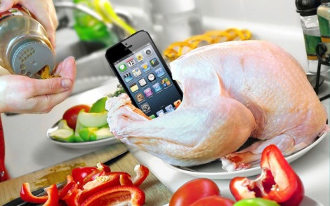 thanksgiving-technology.jpg